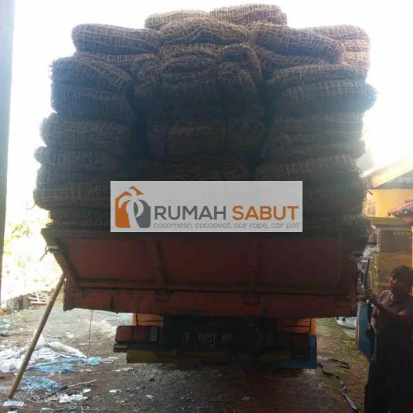 pengiriman cocomesh skala besar